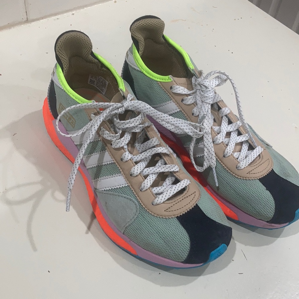 Adidas shoes 8 men’s